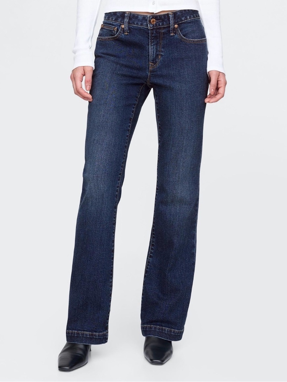 Gap Long and Lean Reissued Archival Vintage Tint  29 / 8R.
